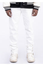 Buttons Straight Jeans