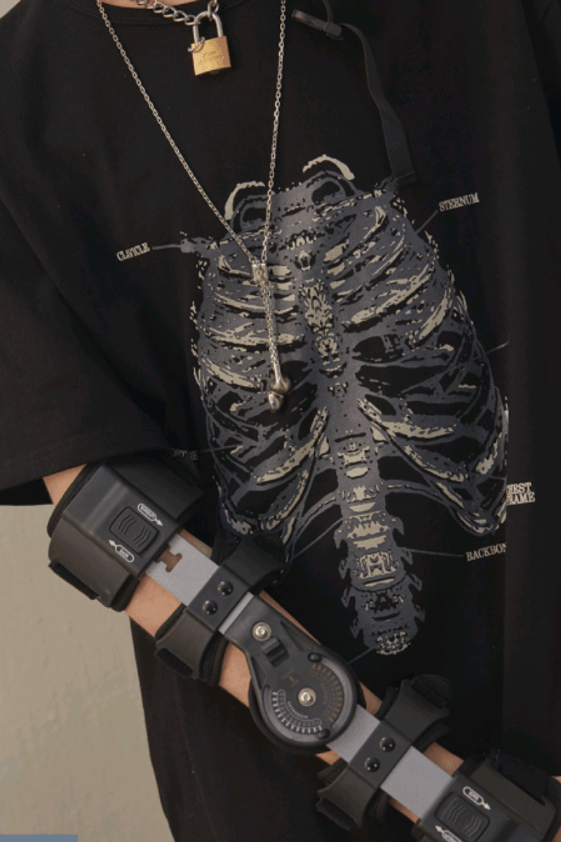 CHRROTA Rib Cage Tee