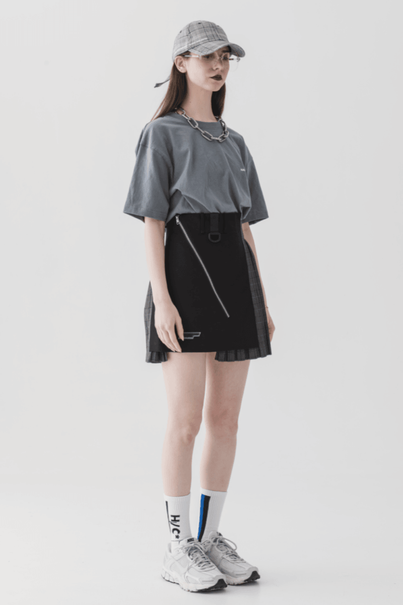 H/C Asymmetrical Skirt